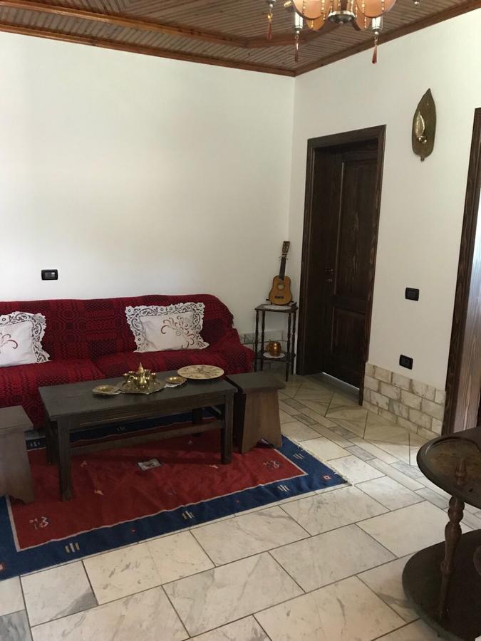 Guest House Iljesa Μπεράτ Εξωτερικό φωτογραφία