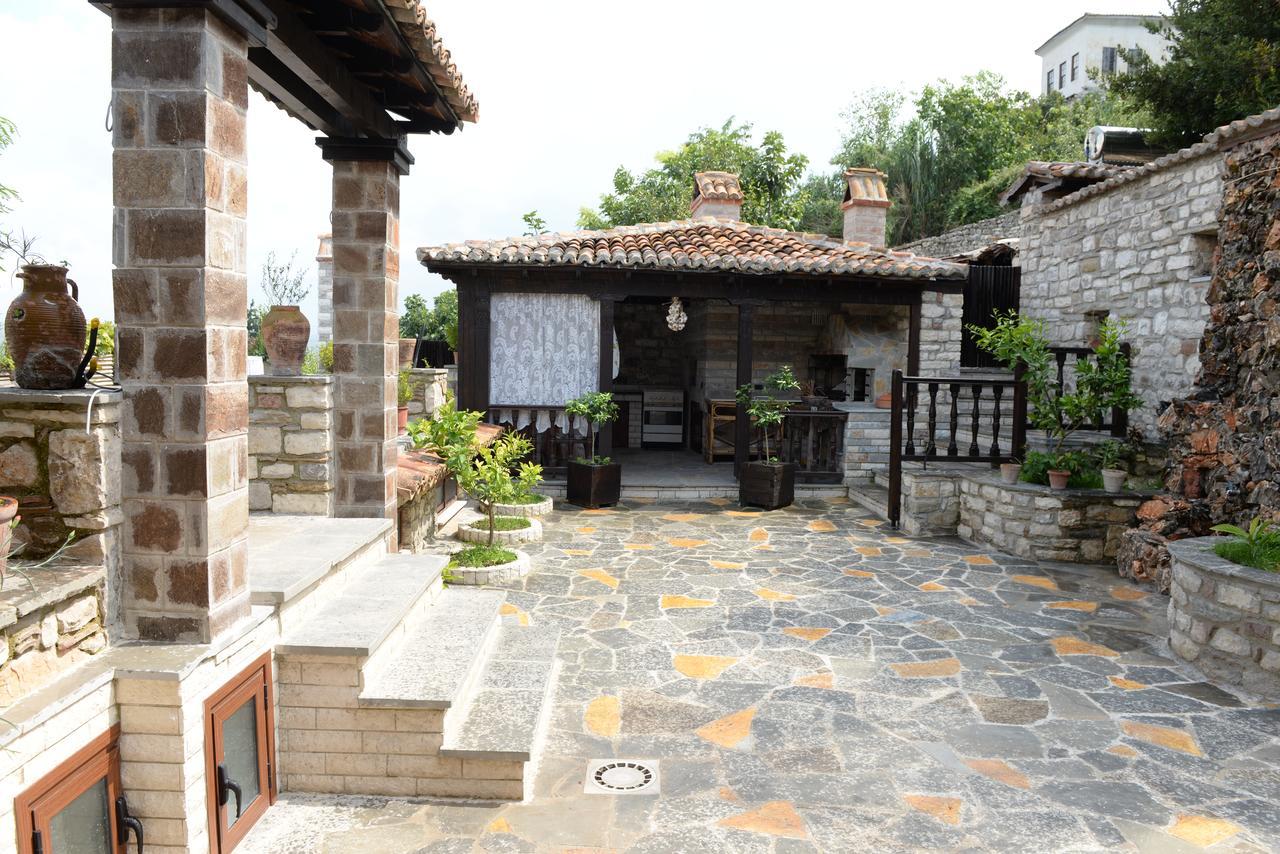 Guest House Iljesa Μπεράτ Εξωτερικό φωτογραφία
