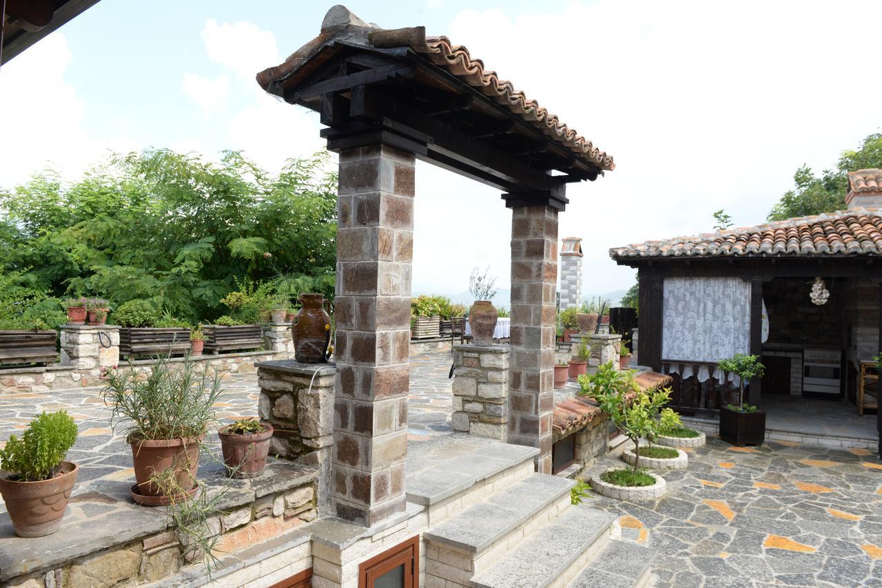 Guest House Iljesa Μπεράτ Εξωτερικό φωτογραφία